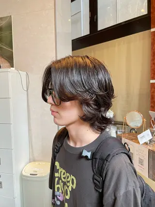 ミディアム パーマ メンズ 縮毛・酸性ストレート 特化のヘアスタイル