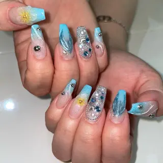 ネイル MODA MANAMIᵕ̈のネイルデザイン