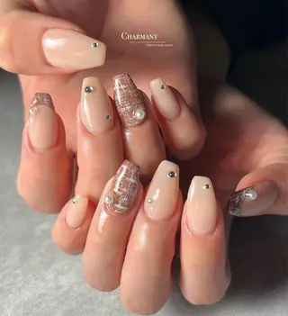 ネイル Minako 【Charmant】のネイルデザイン