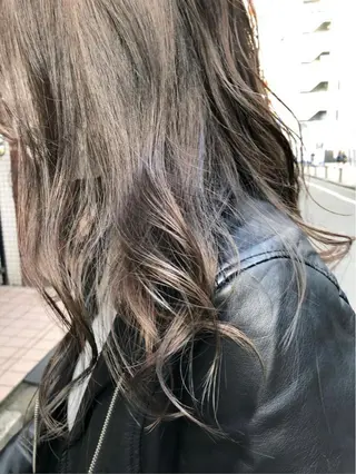 セミロング カラー ヘアアレンジ 🌷ボブ/髪質改善 ストレートのヘアスタイル