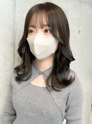 セミロング カラー 透明感/オリーブ/ グレージュ/YUKAのヘアスタイル