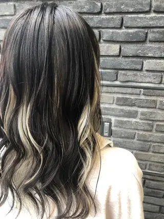 セミロング カラー 佐伯 凌太郎のヘアスタイル