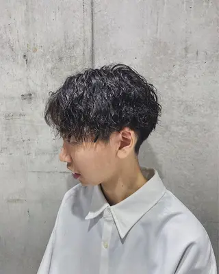 メンズ 布施メンズ特化美容師 秋山　涼のヘアスタイル