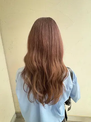 ロング 加藤 七夕奈のヘアスタイル