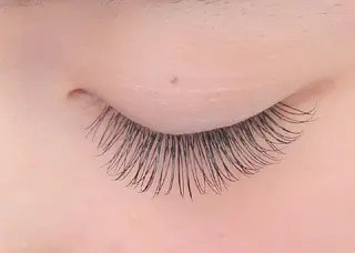 マツエク・マツパ PLATINUM DOLL yunaのマツエク・マツパデザイン
