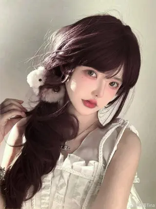 カラー 山本 まはるのヘアスタイル