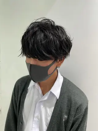 ショート カラー パーマ ヘアアレンジ メンズ キッズ ネイル マツエク・マツパ スパイキー/フェザー /波巻き/かいとのヘアスタイル