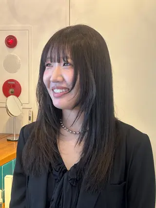 セミロング カラー ナチュラル大人っぽい スタイル　MAORIのヘアスタイル