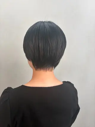 ショート カラー IT by ALBUM立川のヘアスタイル
