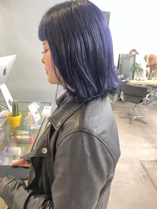 ミディアム カラー leben serikaのヘアスタイル