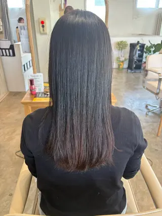 ロング 五津 沙理衣のヘアスタイル