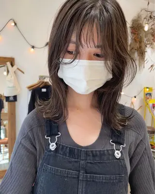 ミディアム カラー 狩野 羅夢のヘアスタイル