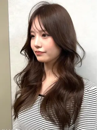 ロング カラー 大塚 加奈恵のヘアスタイル