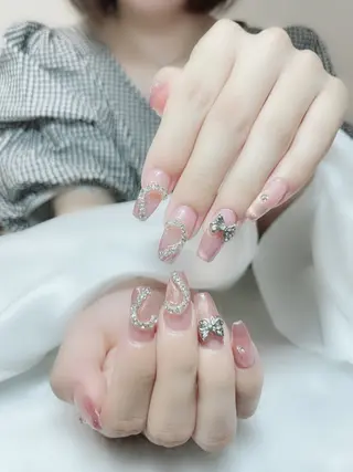 ネイル Amina nail salonのネイルデザイン