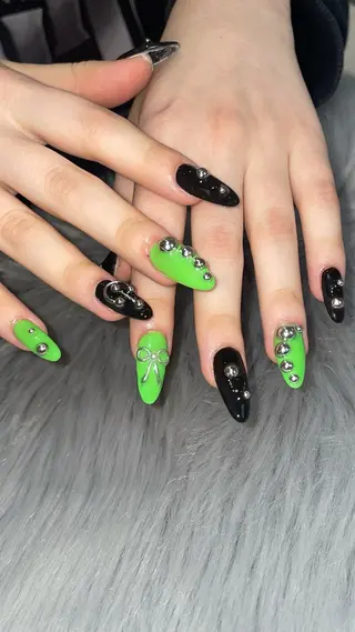 ネイル RICO Nail パーツつけ放題🌈のネイルデザイン
