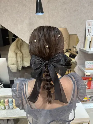 ヘアアレンジ Rio/ヘアセット/ ハイトーンカラーのヘアスタイル