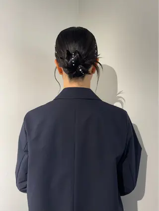 セミロング カラー ヘアアレンジ mina 🌷のヘアスタイル