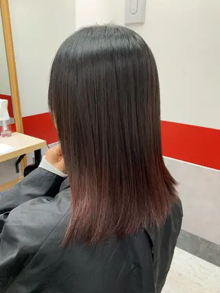 ミディアム カラー SAKINO. ベージュカラーのヘアスタイル