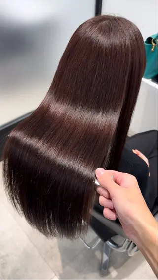 ロング 🍀美髪作り/髪質 改善🍀勝又亮平のヘアスタイル