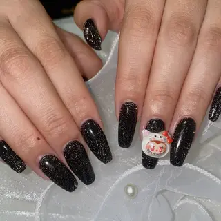 ネイル Roi〈ロワ〉 Reikaのネイルデザイン