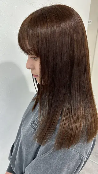 セミロング パーマ 吉田 千洸のヘアスタイル