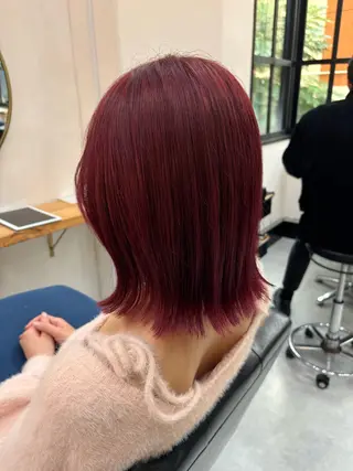 ショート カラー 高梨 菜々のヘアスタイル