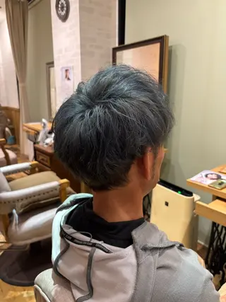 ショート カラー メンズ 杉山 晃太のヘアスタイル