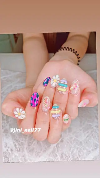 ネイル ジニ ネイルのネイルデザイン