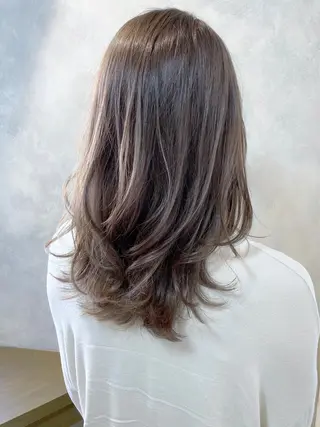 セミロング カラー 髪質改善くすみカラー 🍀/石川大輔のヘアスタイル