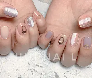 ショート めぐみのネイルサロン スタッフ練習のネイルデザイン