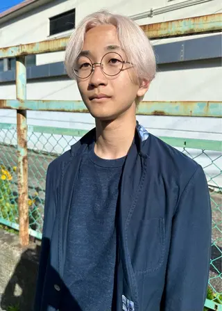ショート カラー 田中 泰正のヘアスタイル