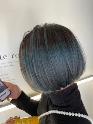 ショート カラー 末石 智のヘアスタイル