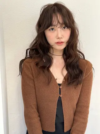 ミディアム パーマ 髪質改善、癖毛直し 縮毛矯正が得意のヘアスタイル