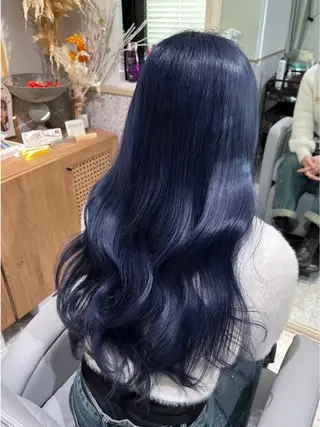 ロング 艶カラー/ハイトーン ミサキのヘアスタイル
