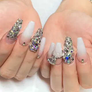 ネイル VOGUE ×SWANのネイルデザイン