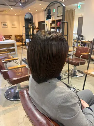 ショート 聖菜/ hina /レイヤー/艶カラーのヘアスタイル