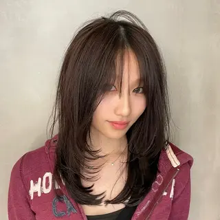 ミディアム カラー チャン💫レイヤー /透明感カラー💫のヘアスタイル