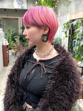 ショート U-fuショート 伊藤拓海のヘアスタイル