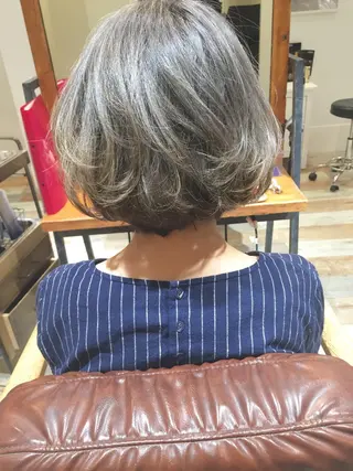 ショート カラー ハイトーン×髪質改善 KENTAのヘアスタイル
