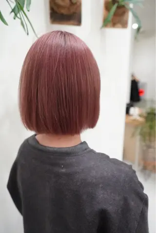 ショート カラー 💛🤍U too e’s 鎌倉🧸のヘアスタイル