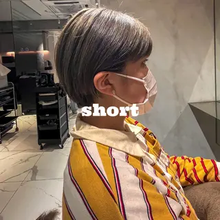 ショート カラー ヘアアレンジ メンズ キッズ ネイル マツエク・マツパ アイブロウ メンズ眉毛サロン⚪️ マユクリア名古屋栄店の眉毛・アイブロウイメージ