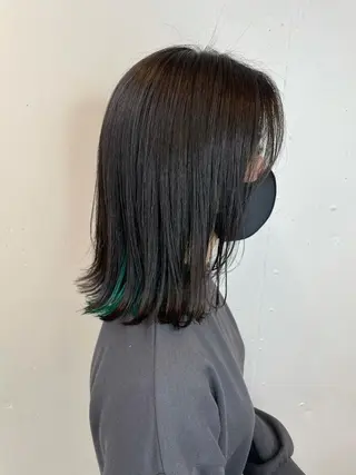ミディアム 久保田 千尋のヘアスタイル