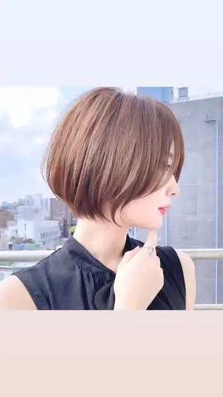 ショート カラー 縮毛矯正・似合わせ タナカ レイヤのヘアスタイル