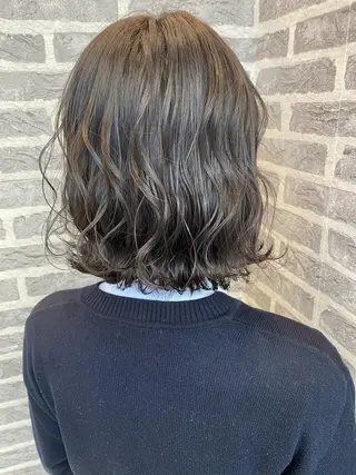 カラー EARTH岩槻店 azusaのヘアスタイル
