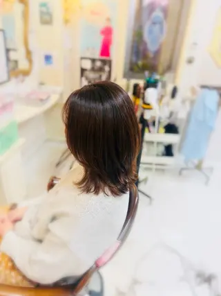 ミディアム 菅沼 美咲のヘアスタイル