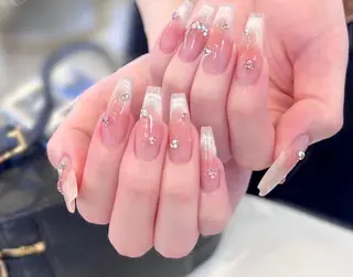 ネイル D-BEAUTY Nailsalonのネイルデザイン