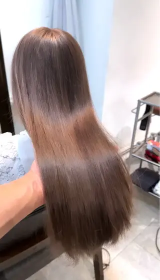 セミロング カラー パーマ ヘアアレンジ ブリーチカラー🤍 颯馬🐈‍⬛のヘアスタイル