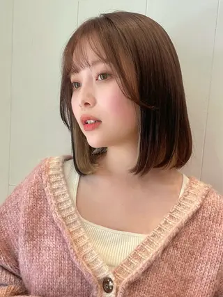 ミディアム 米澤 由衣のヘアスタイル