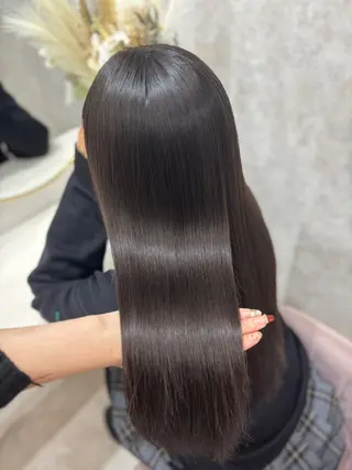 ロング Mio 🎀 大宮/艶髪/縮毛矯正のヘアスタイル