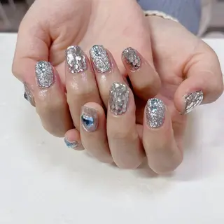 ネイル Maya 🧊🫧‪／渋谷のネイルデザイン